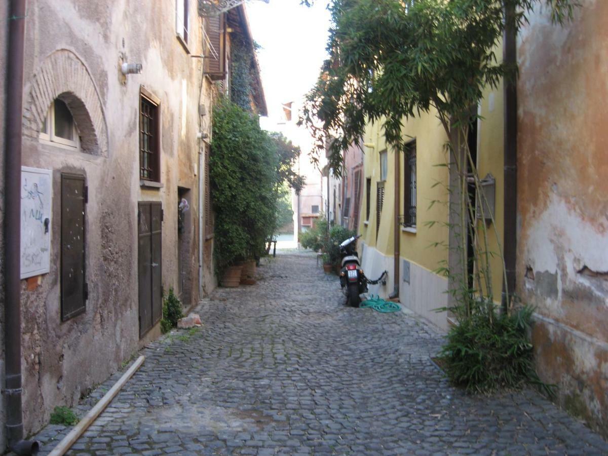 B&B Si Sta Bene Ostia Antica Exteriör bild